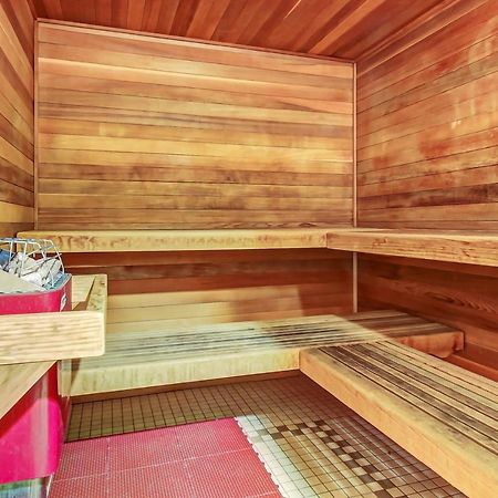 Honeycomb House Βίλα Solitude Εξωτερικό φωτογραφία